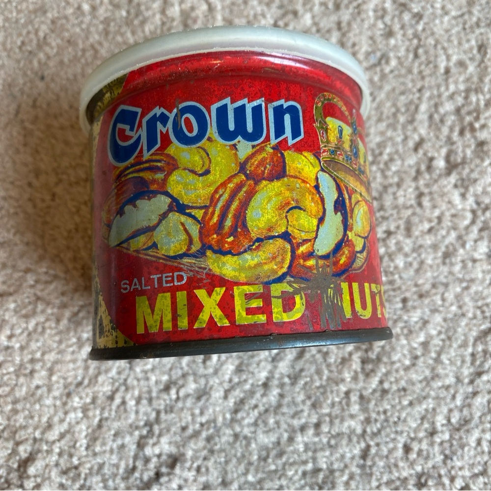 Crown Salted Mixed Nuts~Vintage Mixed Nuts Canister
Great Vintage Condition